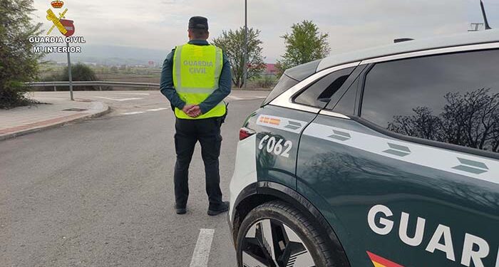 Siete detenidos por hurto, robo con violencia y receptación en dos actuaciones policiales de la Guardia Civil en Azuqueca de Henares