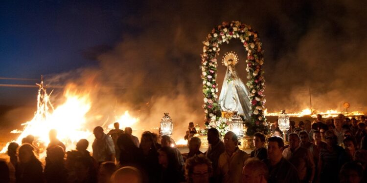 ¿Qué hacer en Guadalajara este fin de semana, a mediados de Septiembre? 1 fiestas humanes procesion fuego 1