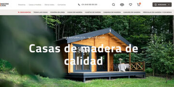 ¿Cómo decorar una casa de jardín Flores, vallas y otros adornos
