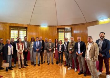Nace la Asociación Montes Universales integrada por 76 municipos de Cuenca, Guadalajara y Teruel y solicita su reconocimiento como NUTS no administrativa 8 Proponen en un manifiesto que los Montes Universales sean declarados en situación de Catástrofe Demográfica
