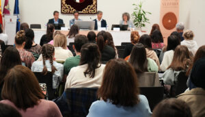 Acabar con los falsos mitos sobre la niñez y la educación, tema principal del último curso de verano en el Campus de Cuenca