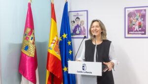 Ana Guarinos recuerda que sigue pendiente la creación del juzgado de violencia de género en Guadalajara