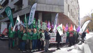 Concentración en la Seguridad Social de Cuenca en protesta por la insostenible situación de una plantilla insuficiente y totalmente desbordada