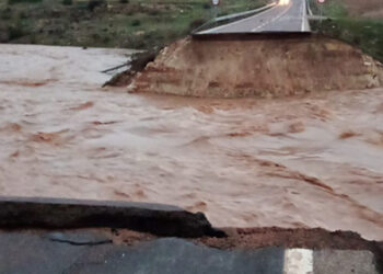 Cortada la CM-2122 en Embid por el derrumbe de la calzada