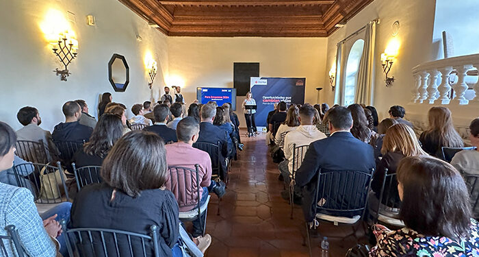 Cruz Roja Cuenca celebra el Foro de Empresas 2024, reconociendo el compromiso empresarial en la creación de mercados inclusivos