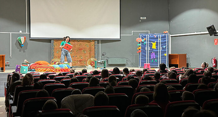 El Ayuntamiento de Cuenca conmemora el Día de la Niña con un teatro para concienciar frente a los estereotipos de género 1 El Ayuntamiento de Cuenca conmemora el Día de la Niña con un teatro para concienciar frente a los estereotipos de género