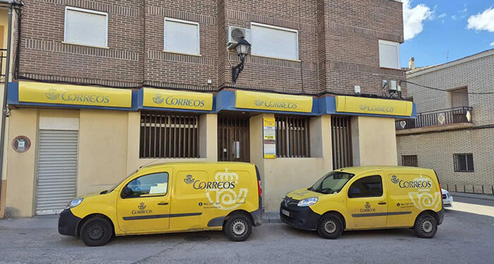 El Ayuntamiento de Huete en contra de la reducción de la oficina de correos