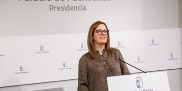 La Agrupación Fotográfica de Guadalajara y la Asociación cultural ‘Amigas de la lectura’ de Cuenca, Medallas al Mérito Cultural