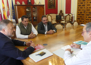 La Asociación de Concesionarios de Vehículos de Cuenca agradece los pasos avanzados por el Ayuntamiento para bonificar los vehículos ecológicos La Asociación de Concesionarios de Vehículos de Cuenca agradece los pasos avanzados por el Ayuntamiento para bonificar los vehículos ecológicos