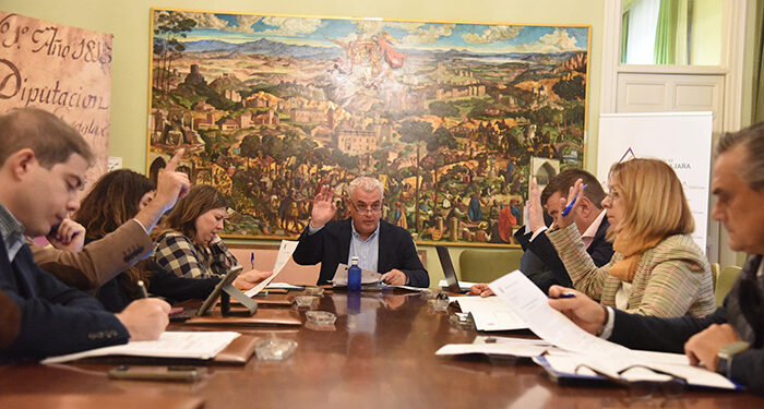 La Diputación de Guadalajara convoca subvenciones para financiar el servicio de ayuda a domicilio en nuestros pueblos 1 La Diputación de Guadalajara convoca subvenciones para financiar el servicio de ayuda a domicilio en nuestros pueblos