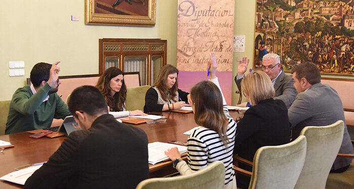 La Diputación de Guadalajara facilitará la transformación en regadío de 3.250 hectáreas de la provincia 1 La Diputación de Guadalajara facilitará la transformación en regadío de 3.250 hectáreas de la provincia