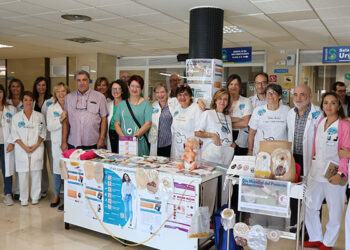 La Gerencia del Área Integrada de Cuenca conmemora el Día Internacional del Paciente Ostomizado informando y mostrando su apoyo a los pacientes