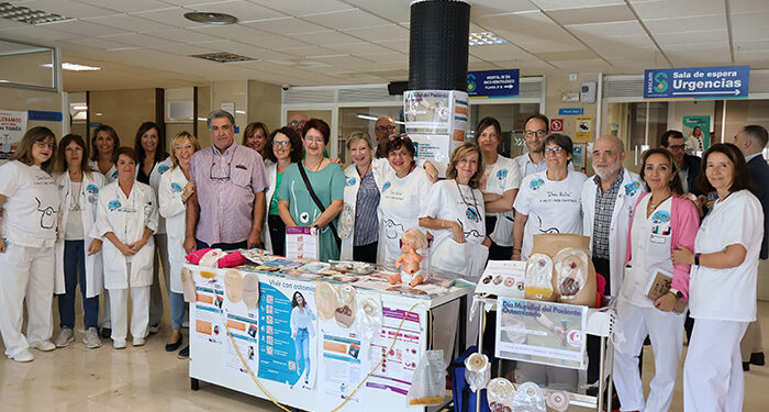 La Gerencia del Área Integrada de Cuenca conmemora el Día Internacional del Paciente Ostomizado informando y mostrando su apoyo a los pacientes 1 La Gerencia del Área Integrada de Cuenca conmemora el Día Internacional del Paciente Ostomizado informando y mostrando su apoyo a los pacientes