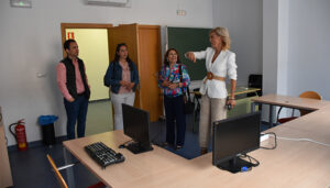 La Junta aplaude el esfuerzo del Ayuntamiento de Vara de Rey para hacer accesibles todos sus edificios municipales