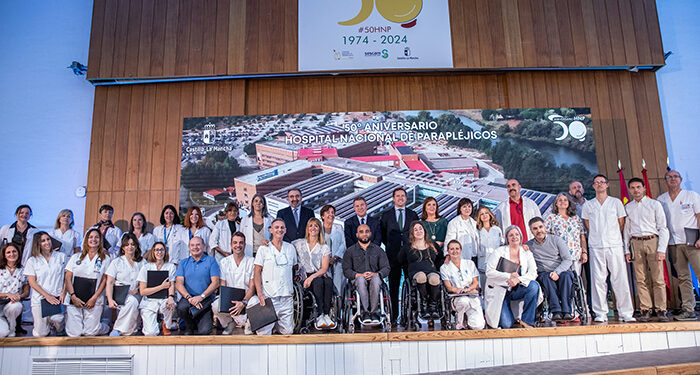 La Junta destaca la labor que se realiza en el Hospital Nacional de Parapléjicos para dotar a las personas que ingresan de herramientas para “una nueva vida”