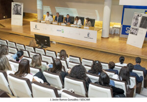 La Junta pone de relieve la importancia de avanzar en el apoyo, cuidado y acompañamiento a las personas ostomizadas