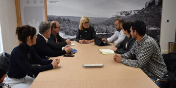 La delegada de la Junta se reúne con la nueva Junta Directiva de CSIF Cuenca para trazar líneas de colaboración
