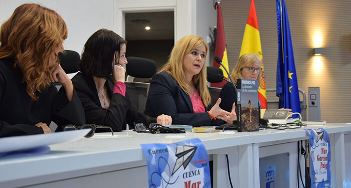 La tercera edición de ‘Los libros viajan por la provincia’ arranca en Cuenca con ‘La historia de los vertebrados’ de Mar García Puig 1 La tercera edición de ‘Los libros viajan por la provincia’ arranca en Cuenca con ‘La historia de los vertebrados’ de Mar García Puig