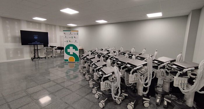 Los centros de salud de la Gerencia del Área Integrada de Cuenca reciben los 20 nuevos ecógrafos portátiles para Atención Primaria 1 Los centros de salud de la Gerencia del Área Integrada de Cuenca reciben los 20 nuevos ecógrafos portátiles para Atención Primaria