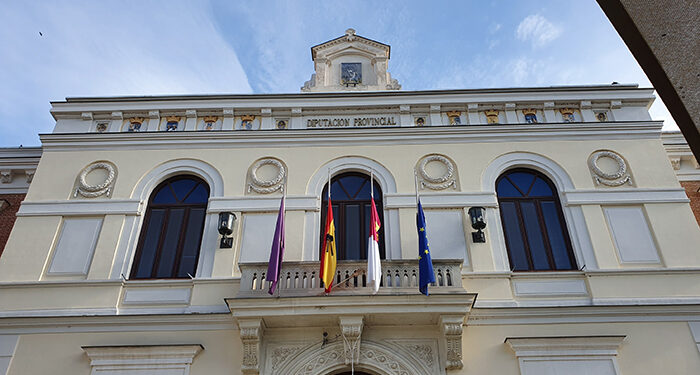 Luto oficial en la Diputación de Guadalajara por el fallecimiento del expresidente Francisco Tomey 1 Luto oficial en la Diputación de Guadalajara por el fallecimiento del expresidente Francisco Tomey