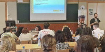 Medio centenar de estudiantes de la UCLM se forman en Cuenca en migración y comunicación