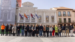 Minuto de silencio en la Plaza Mayor de Guadalajara por las víctimas del temporal y en solidaridad con los afectados