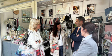 Nueve artesanos conquenses participan en FARCAMA de la mano del Gobierno regional