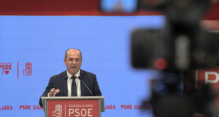 Rojo lamenta la marcha definitiva de La Ciudad del Cine la cual “es una mala noticia para todo el mundo menos para Guarinos” 1 Rojo lamenta la marcha definitiva de La Ciudad del Cine la cual “es una mala noticia para todo el mundo menos para Guarinos”