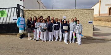 Segunda concentración de trabajadoras Servicio de Ayuda Domicilio del Ayuntamiento de Quintanar del Rey
