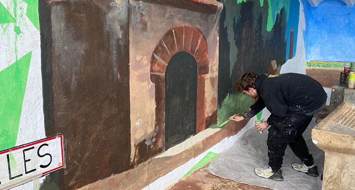 Setiles estrena un mural en el lavadero que integra historia, tradición y arte urbano