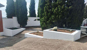 Trabajos de puesta a punto y embellecimiento en el Cementerio de Cabanillas, de cara a “Todos los Santos”