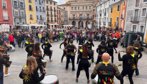 Un cierre espectacular la Plaza Mayor de Cuenca vibra en la última jornada del IV Festival de Otoño