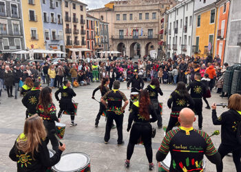 Un cierre espectacular: la Plaza Mayor de Cuenca vibra en la última jornada del IV Festival de Otoño