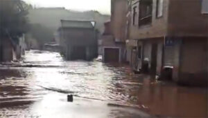 Un total de 134 efectivos trabajan en Mira tras las inundaciones sufridas por la DANA