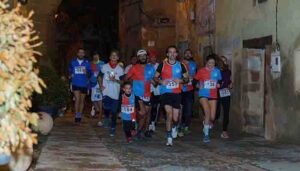 Un total de 500 de participantes se can cita en la I Legua Nocturna de Sigüenza