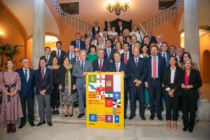 Page sugiere “llevar a gala la pluralidad que destierra cualquier tipo de privilegio”