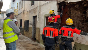 Arquitectos voluntarios se desplazan a Mira para prestar servicio de manera inmediata