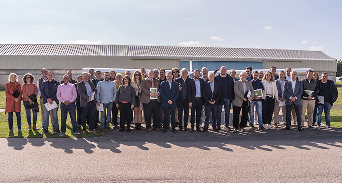 Ayuntamientos de la zona de ADAC firman 42 proyectos de pequeña infraestructura, con una inversión cercana a los 600.000 euros