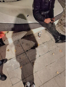 Cada semana, Cáritas recorre la ciudad acogiendo a aquellas personas que pernoctan en las calles de Guadalajara