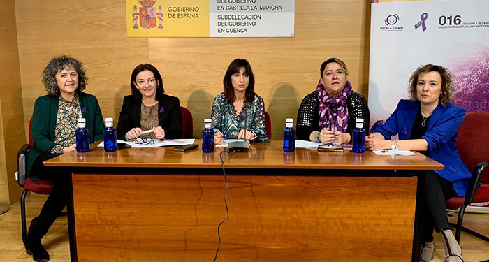 Coordinación institucional en Cuenca en torno al Día Internacional contra la Violencia de Género 1 Coordinación institucional en Cuenca en torno al Día Internacional contra la Violencia de Género