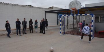 El Acebrón mejora las instalaciones deportivas del colegio gracias a una ayuda de más de 10.000 euros de Diputación