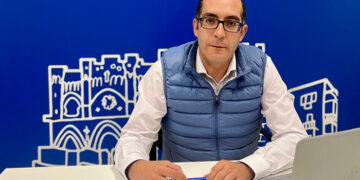 Diego Valera se pregunta por qué el Ayuntamiento de Cuenca continúa sin contratar el envío de las notificaciones administrativas