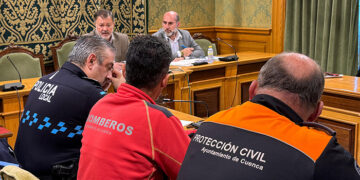 El Ayuntamiento de Cuenca cuenta con casi dos centenares de efectivos, unos 40 vehículos y 180 toneladas de sal de cara a la campaña invernal