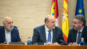 El Gobierno regional impulsará enmiendas a los Presupuestos de 2025 para incluir ayudas a municipios afectados por la DANA