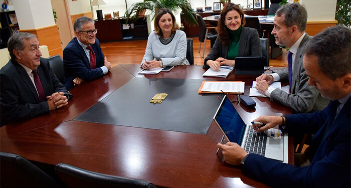 El Gobierno regional y la Fiscalía de Castilla-La Mancha avanzan en el nuevo convenio de colaboración para reducir la siniestralidad laboral