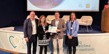 El Hospital de Guadalajara, galardonado en los premios “Sanidad #PorElClima” por su contribución a la descarbonización con la compra de coches eléctricos