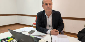 El PSOE pide la dimisión de Guarinos por “encubrir y no cesar a Narro y convertirse en cómplice de las mentiras que difundió el 25N”