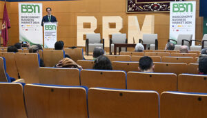 El emprendimiento verde marca el rumbo del Bieconomy Business Market en el campus de Cuenca