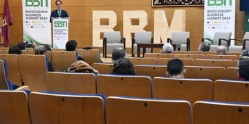 El emprendimiento verde marca el rumbo del Bieconomy Business Market en el campus de Cuenca