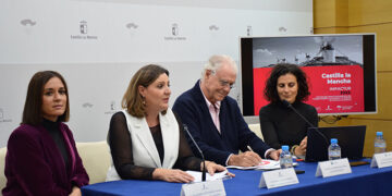 El sector turístico marca récords al generar 3.600 millones de euros en 2023 y recupera su peso en el PIB regional previo a la pandemia, un 7,3 por ciento
